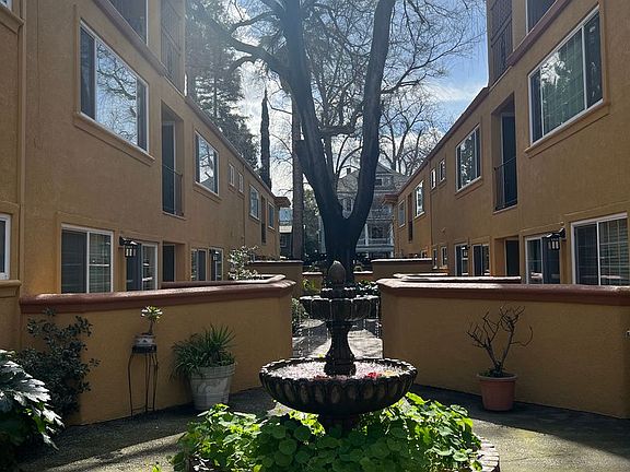 3rd image of 1819 G St
