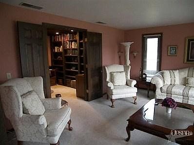 5th image of 3925 Ironwood Ct