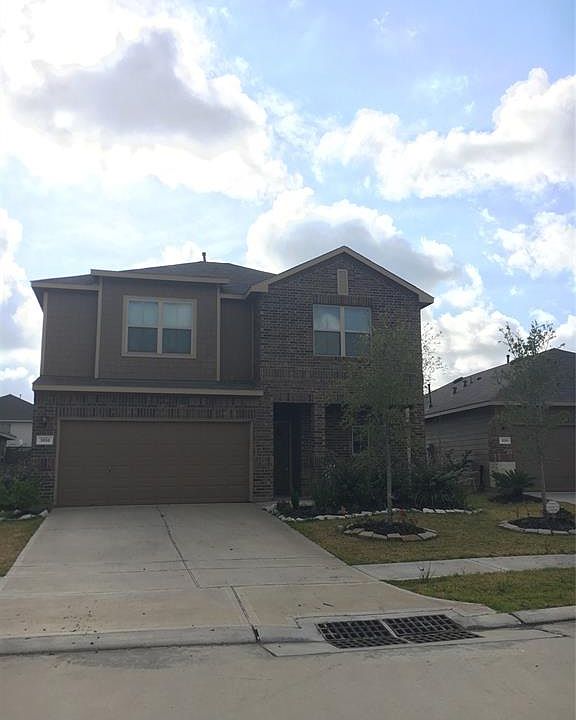 1st image of 3814 Briar Water Ct