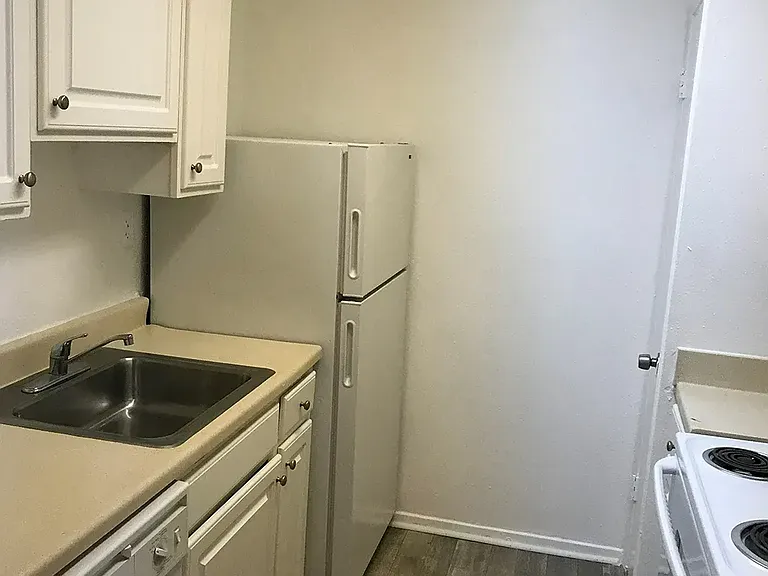3bedroom_kitchen(1)