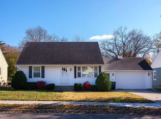 942 14th Ave NE, Rochester, MN 55906