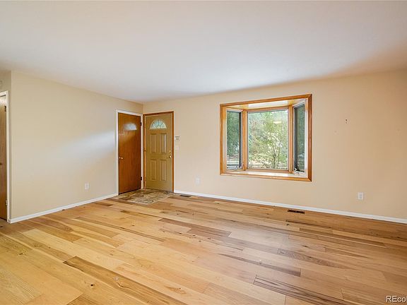 4th image of 7646 Concord Drive