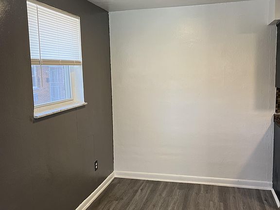 2nd image of 2259 Hepburn Ave #2259