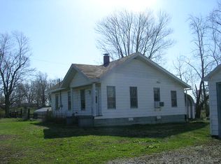 650 Ozark Rd, Ozark, IL 62972