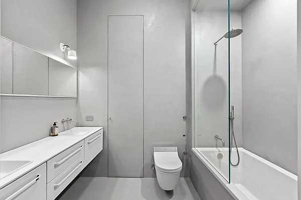 Rented by Accent Holdings, LLC | media 20