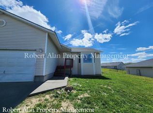 1006 SW Nye Ave, Pendleton, OR 97801