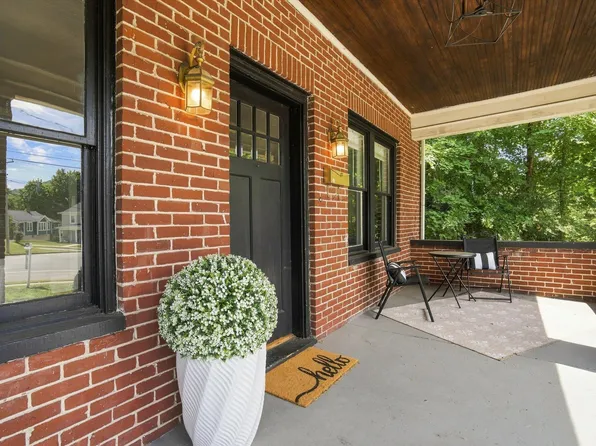2143 Broadway Ave SW, Roanoke, VA 24014