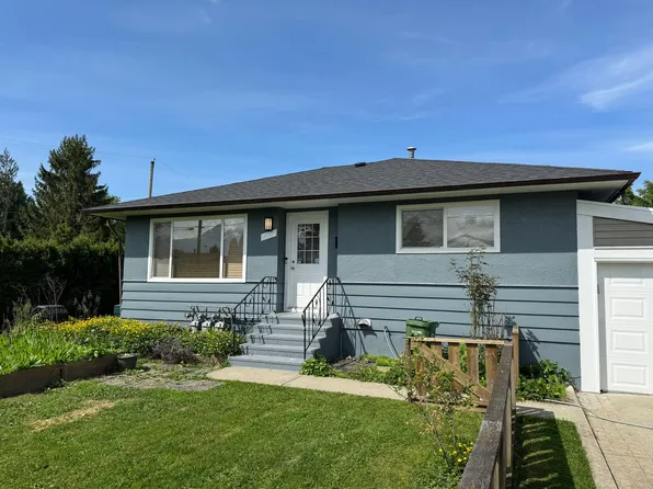 9555 Windsor St, Chilliwack, BC V2P 6C3