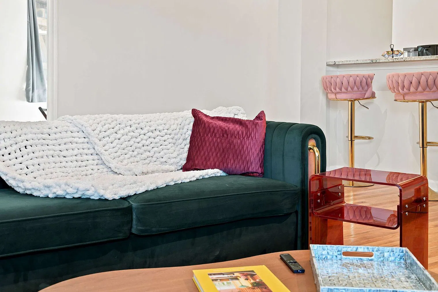2 bed, 1.0 bath, $5,329 — Photo 3