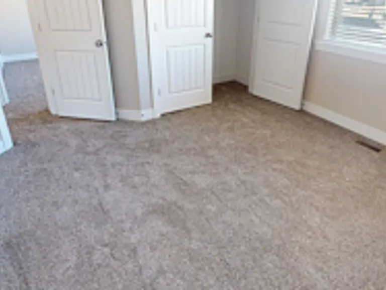 246 E Bridgewater Ln — Photo 17