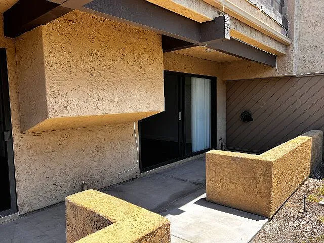 2204 Plaza De Las Flores — Photo 51