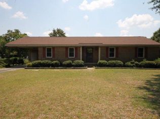 188 Hereford Dr, Dudley, NC 28333