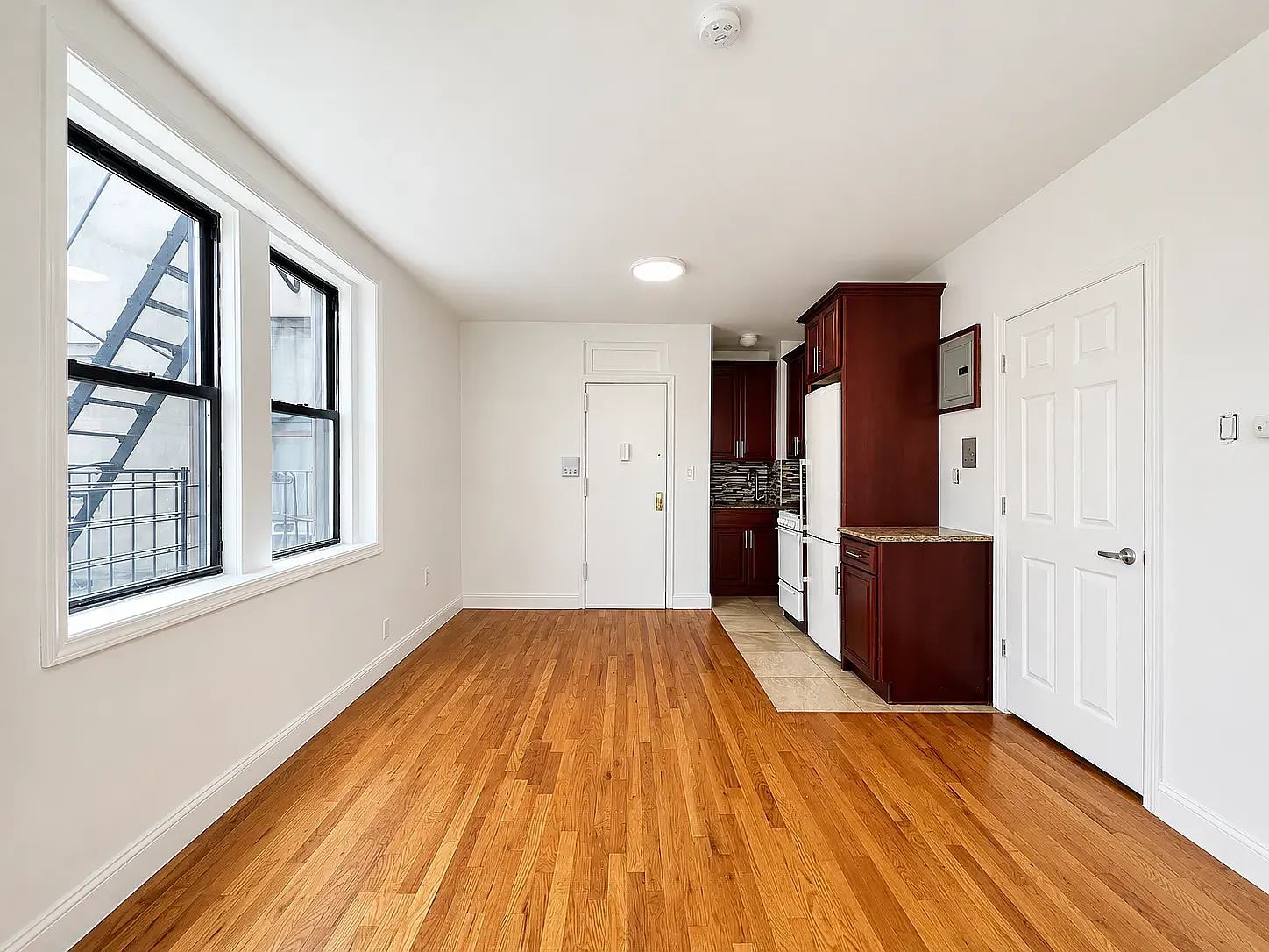 57 Herkimer Street — Photo 3