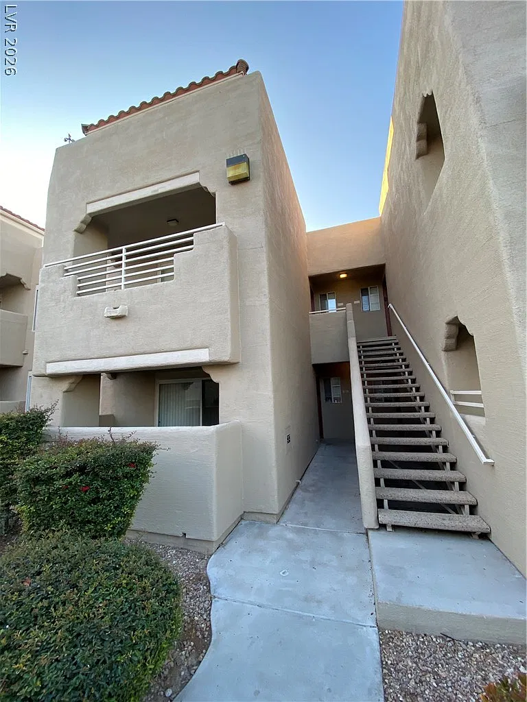 1 bed, 1.0 bath, 560 sqft, $1,150 — Photo 1