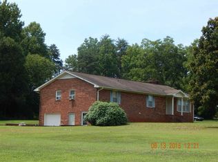 290 Mud Creek Rd, Inman, SC 29349