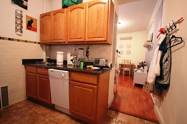 Rented by (Legacy) NY Quality Living Uptown | media 23