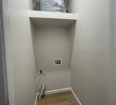 5th image of 1516 E 5th St APT G