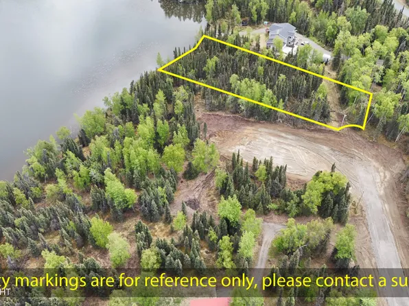 9 Lambeau Ct, Sterling, AK 99672