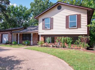 8604 Riggs Rd, Hyattsville, MD 20783