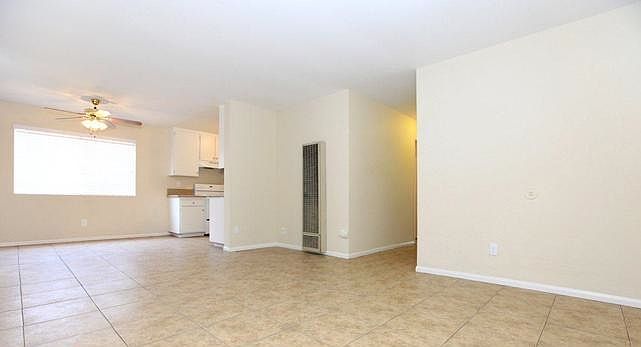 2nd image of 1065 E Washington Ave APT H