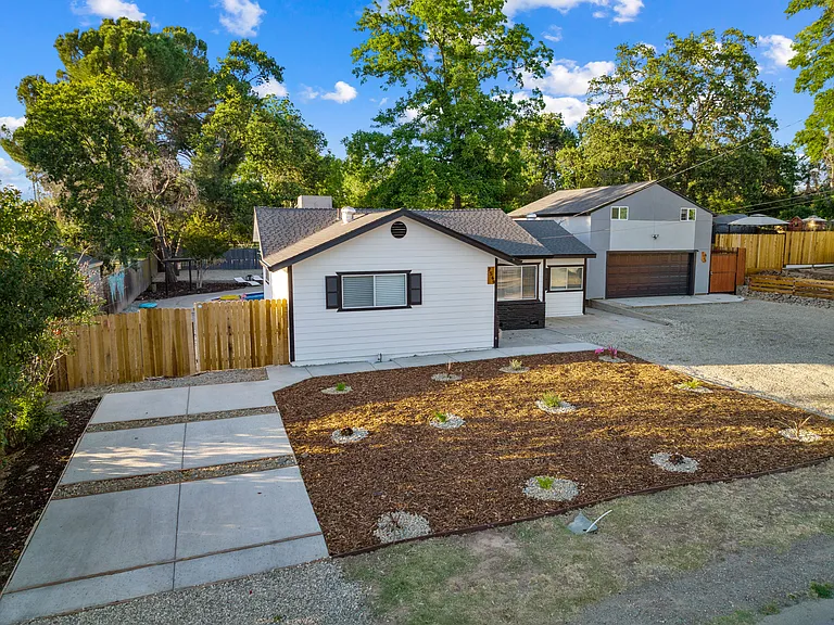 7569 Baird Way #A — Photo 103