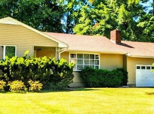 25 Parker Rd, Edison, NJ 08820