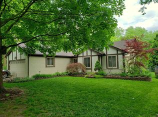 10746 Edington St, Livonia, MI 48150