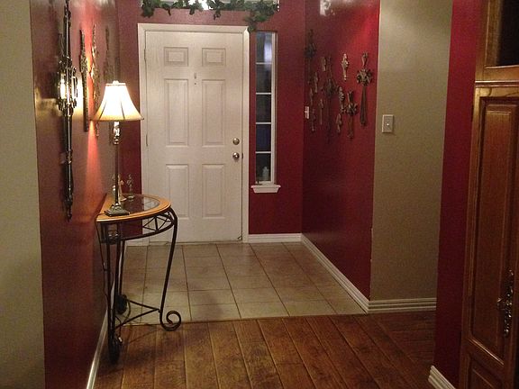2nd image of 1207 Candice Ct