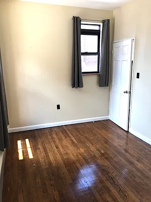 Rented by Meraki Realty LLC | media 10