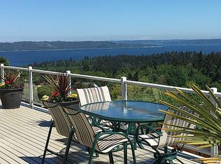 5325 Orca Dr NE, Tacoma, WA