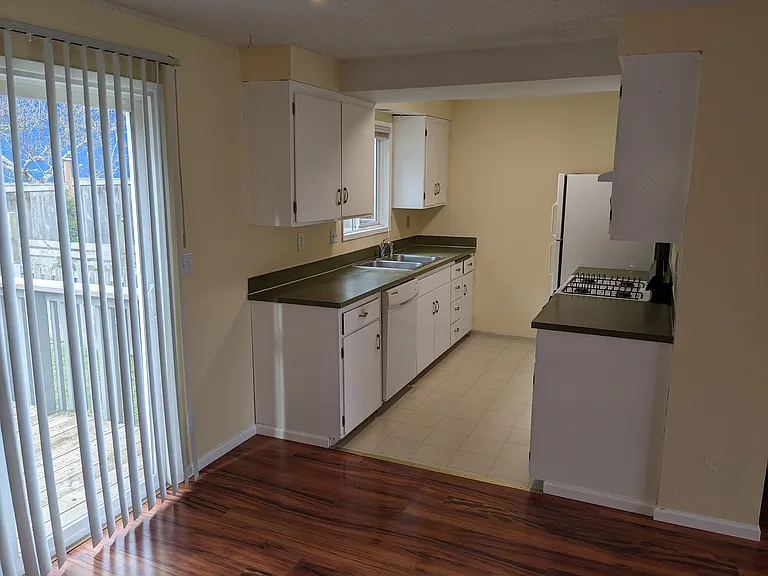 3310 Olive St #3310 — Photo 5