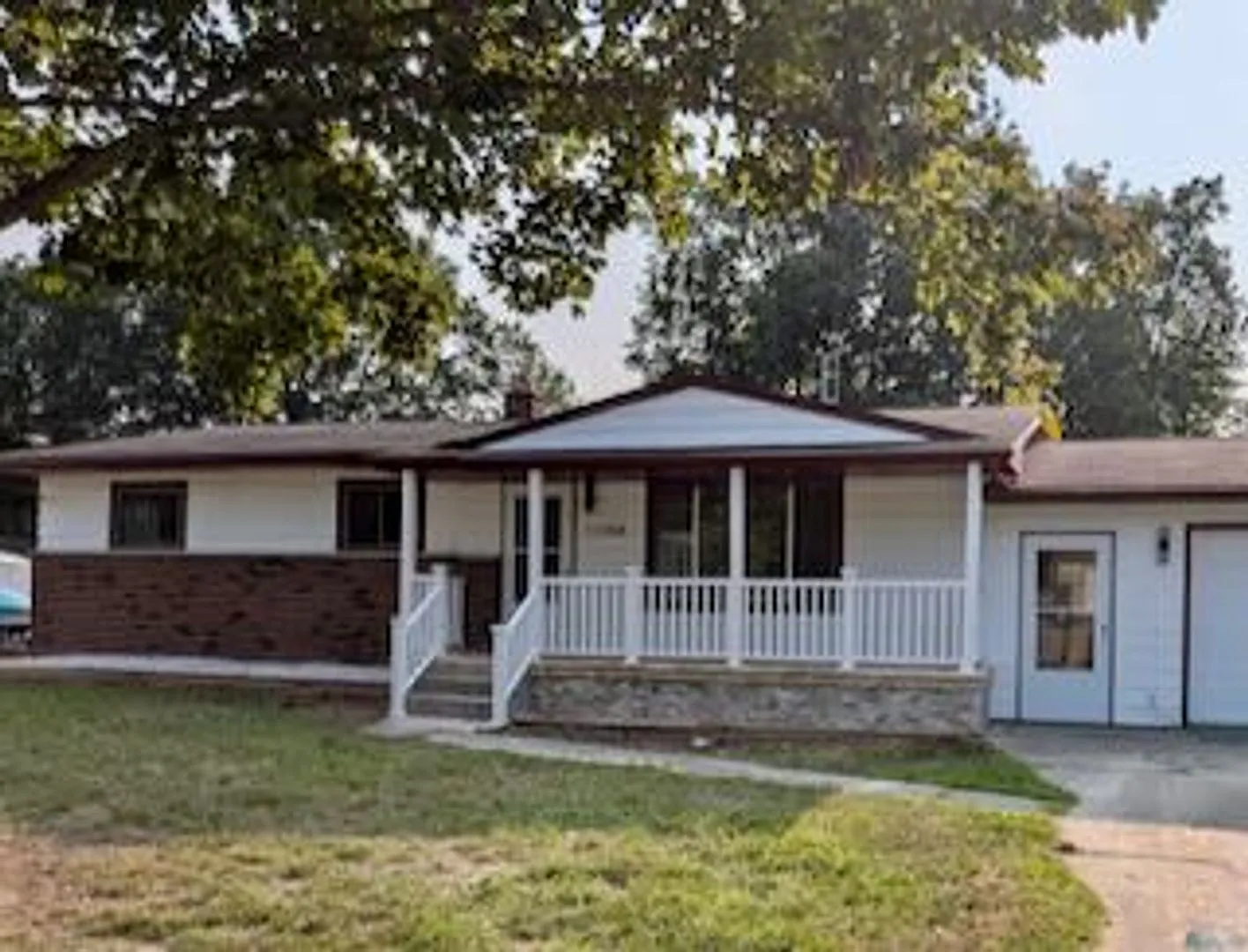 Completely Remodeled 3-Bedroom Ranch, Premium Finishes, Half-Acre Lot — Photo 1