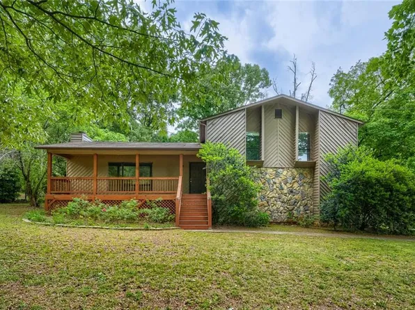1170 Stone Ridge Dr, Lawrenceville, GA 30046