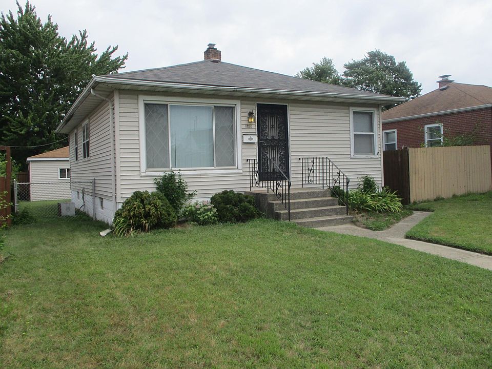 2nd image of 1549 Shell St