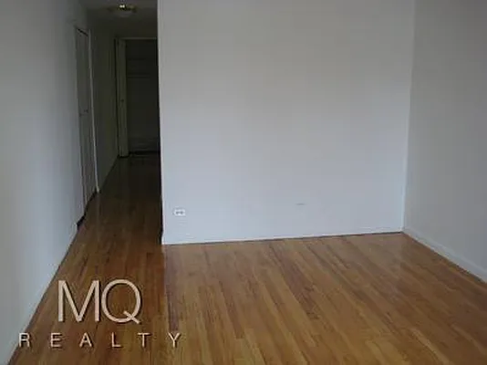 Rented by MQ Realty LLC | media 22