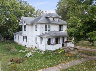 415 SW 4th Ave, Galva, IL 61434