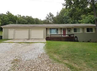 156 N Crossover Rd, Fayetteville, AR 72701