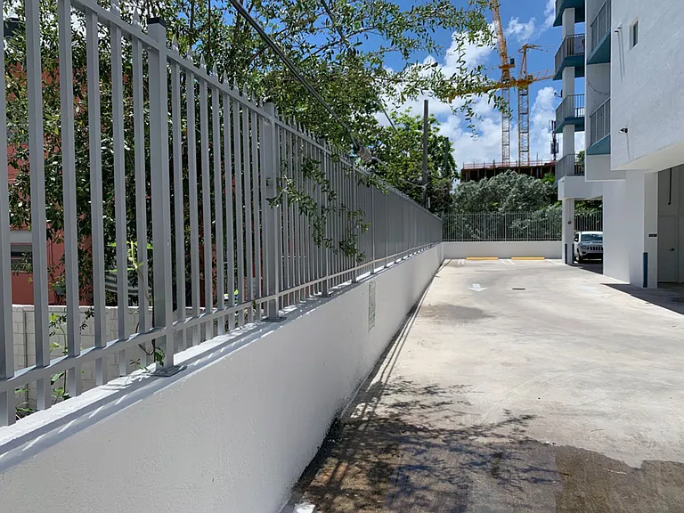 Vista del Rio Apartments — Photo 13