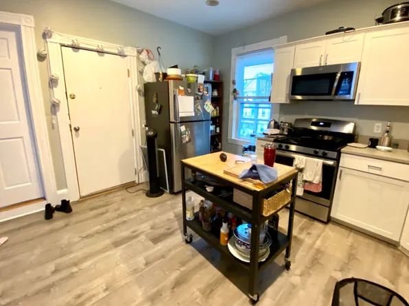 (undisclosed Address), Roxbury Crossing, MA 02120