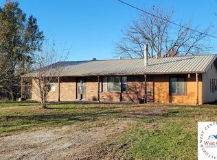 637 NE 100th Rd, Clinton, MO 64735
