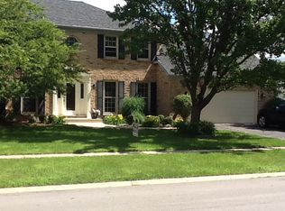 209 Lombardy Ln, Oswego, IL