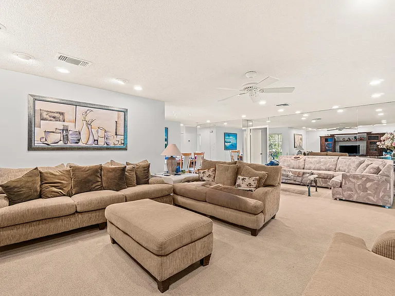 46 Stratford Ln W #D — Photo 7