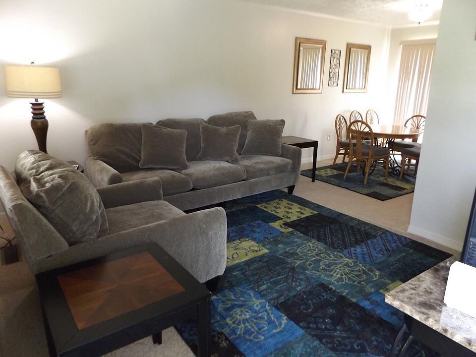 Spacious Downstairs Living Area
