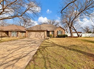 5808 Blackmore Ave, Fort Worth, TX 76107