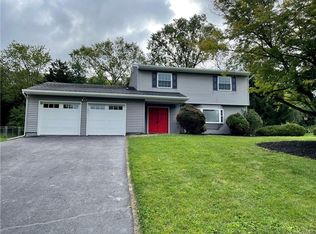 11 Mohican Rd, Newburgh, NY 12550