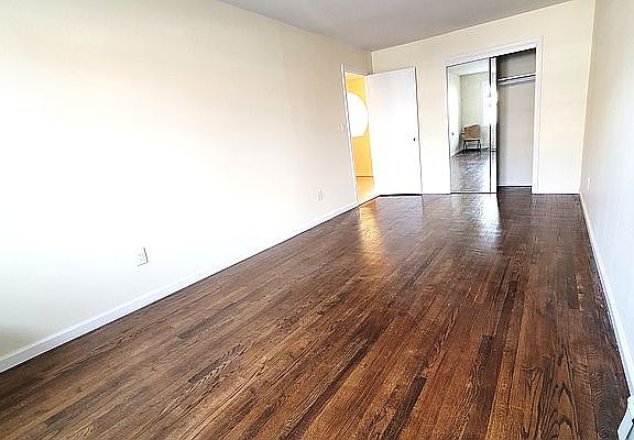 5th image of 170-20 Lithonia Ave #1