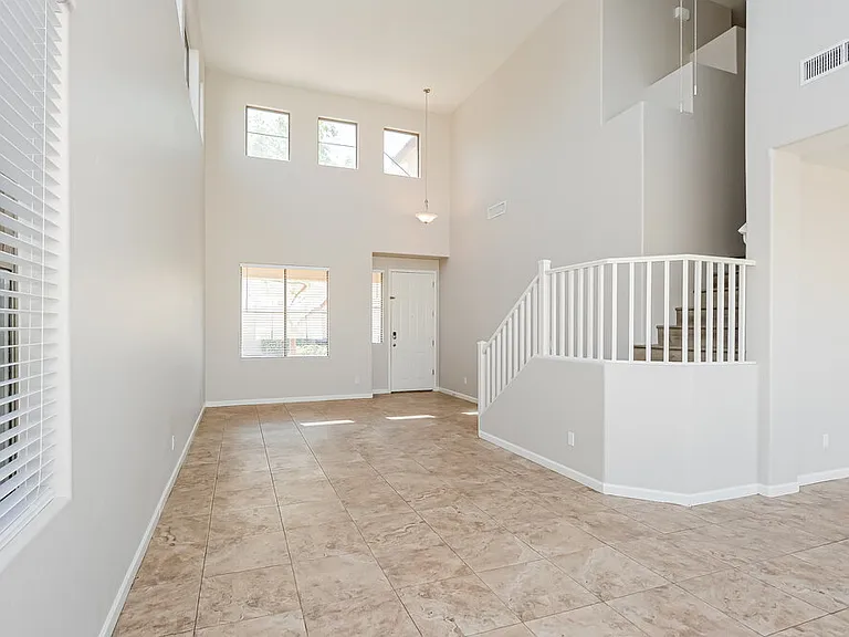 125 N 22nd Pl #39 — Photo 7