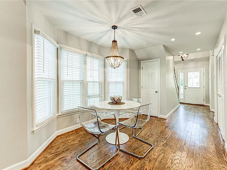1302 Defoors Lndg NW — Photo 11