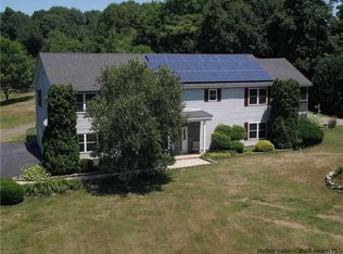 88 Mahoney Rd, Marlboro, NY 12542