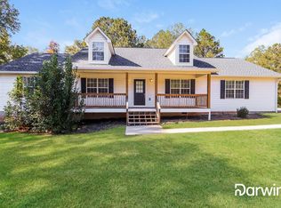 800 Pointe Trl, Locust Grove, GA 30248